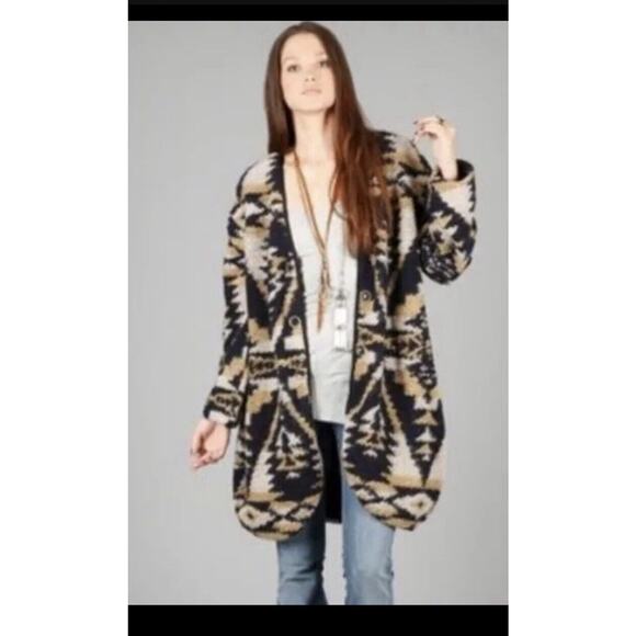 Elizabeth and James Jackets & Blazers - Textile Elizabeth & James Dakota Oversized Wool Cardigan Sweater Size XS/SM
